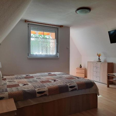 Dora Apartmanhaz Zalakaros Exteriér fotografie