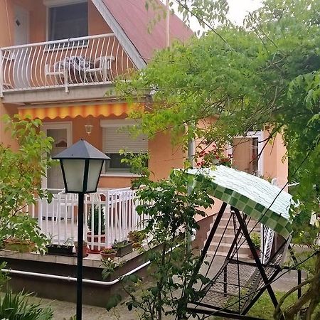 Dora Apartmanhaz Zalakaros Exteriér fotografie