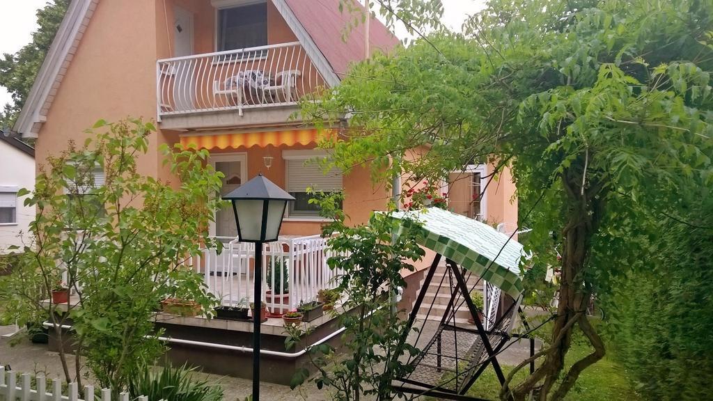 Dora Apartmanhaz Zalakaros Exteriér fotografie